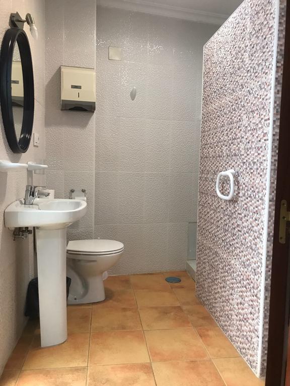 Hostal Bar San Pedro Mairena De Alcor Ngoại thất bức ảnh